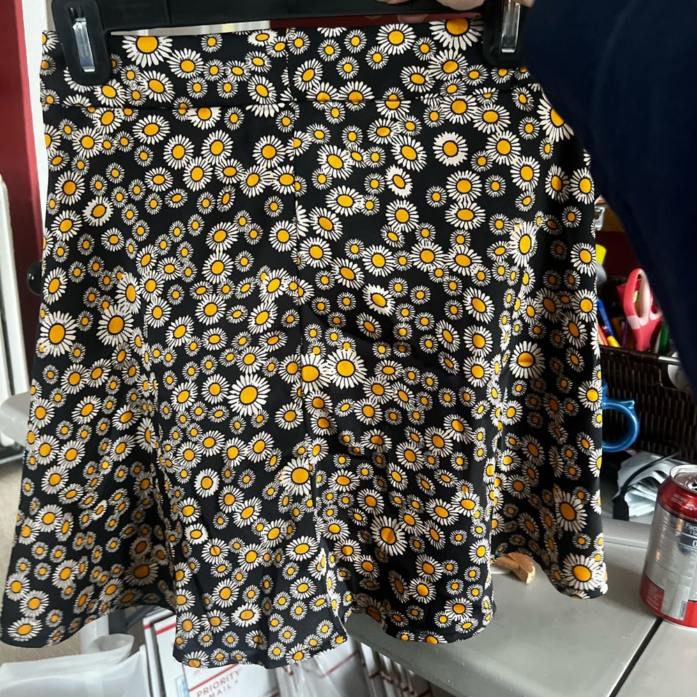 FREE PEOPLE Sunflower Skirt Size 2 - Picture 2 of 7